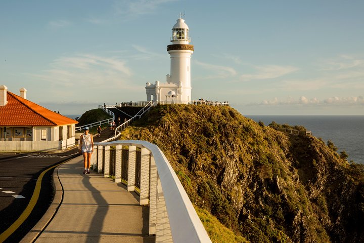 Byron Bay and Beyond Tour Including Cape Bryon Lighthouse Crystal Castle and Bangalow - Accommodation Australia
